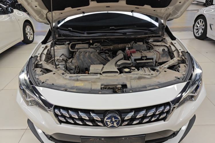 Used Venucia D60 2019 100 000 Glory 1.6L Entry Manual ChenShang Edition China VI Engine Bay