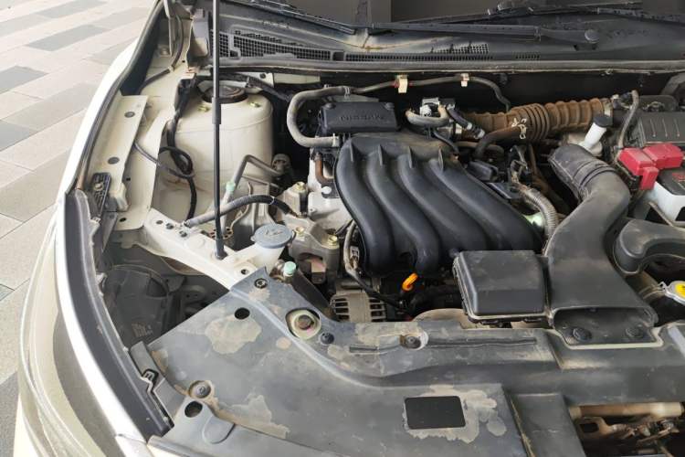 Used Venucia D60 2019 100 000 Glory 1.6L Entry Manual ChenShang Edition China VI Engine Bay Right
