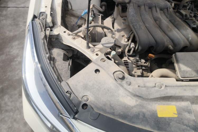 Used Venucia D60 2019 100 000 Glory 1.6L Entry Manual ChenShang Edition China VI Engine Bay Right