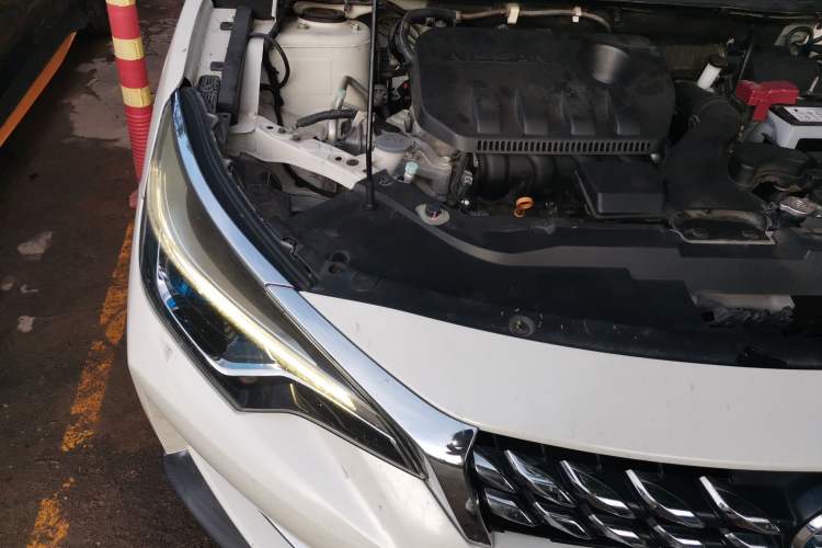 Used Venucia D60 2019 1.6L XL CVT Smart Connect Elite Edition Engine Bay Right