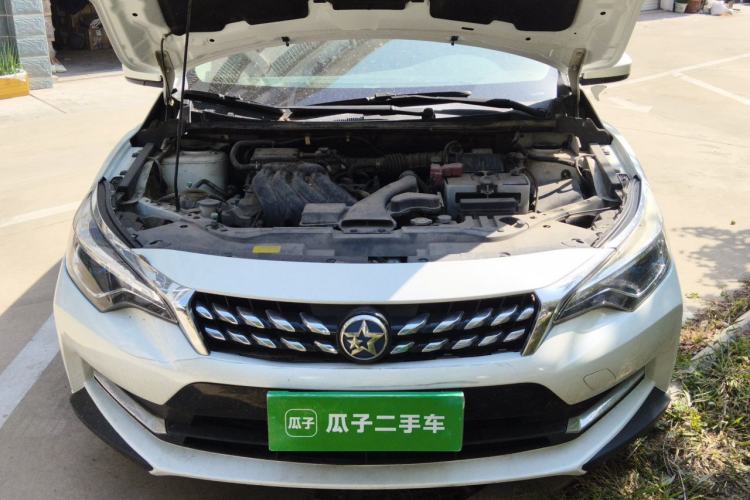 Used Venucia D60 2019 1.6L Entry Manual Fashion Edition Engine Bay