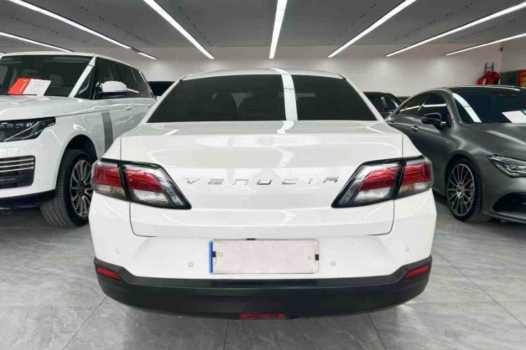 Used Venucia D60 2019 100 000 Glory 1.6L XL Manual Chenku Edition China VI Exterior 1