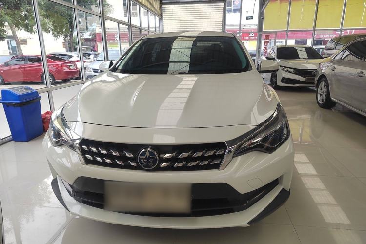 Used Venucia D60 2019 100 000 Glory 1.6L Entry Manual ChenShang Edition China VI Exterior 1