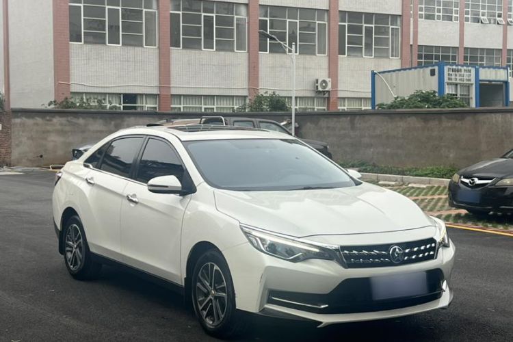 Used Venucia D60 2019 100 000 Honor 1.6L XL CVT Chenku Edition China VI Standard Exterior 2