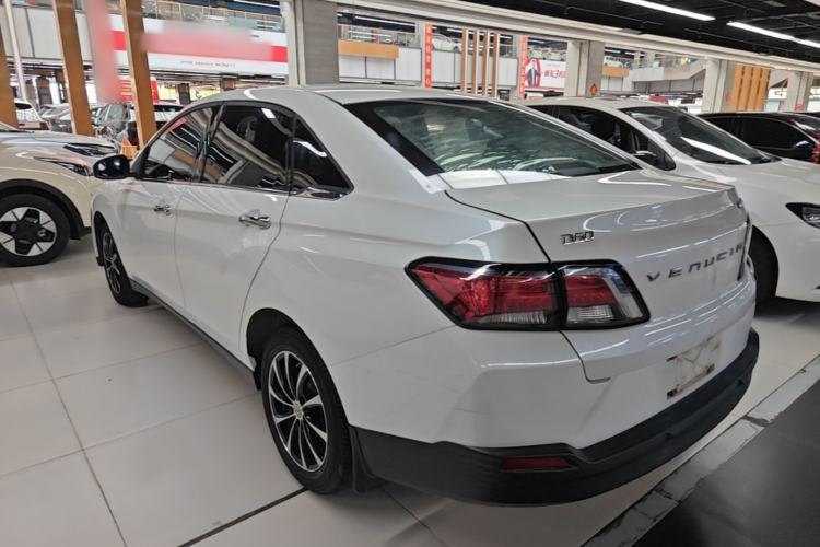 Used Venucia D60 2019 100 000 Glory 1.6L Entry Manual ChenShang Edition China VI Exterior 2
