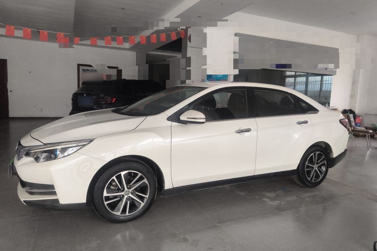 Used Venucia D60 2019 1.6L XL CVT Smart Connect Elite Edition Exterior 3