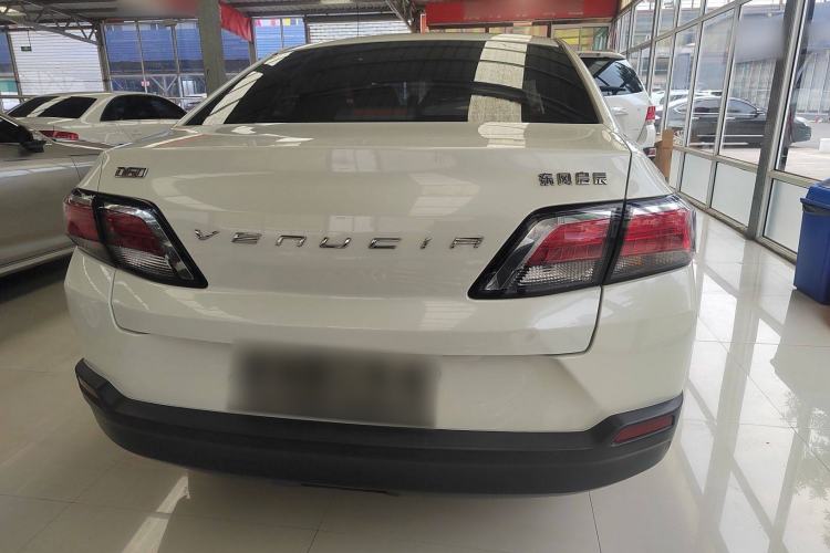 Used Venucia D60 2019 100 000 Glory 1.6L Entry Manual ChenShang Edition China VI Exterior 4