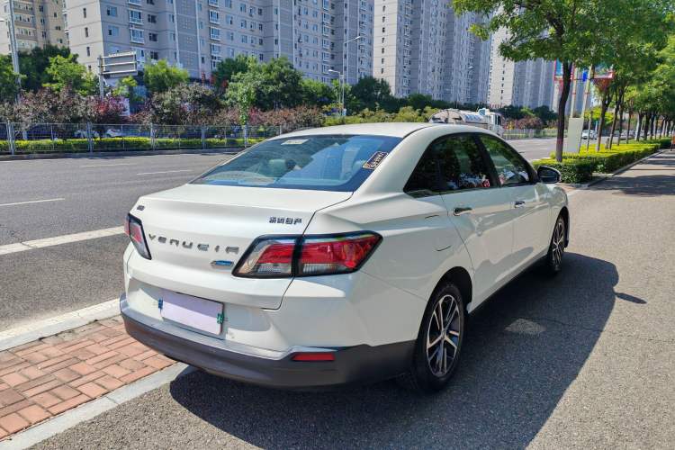 Used Venucia D60 2019 100 000 Honor 1.6L XL CVT Chenku Edition China VI Standard Exterior 5