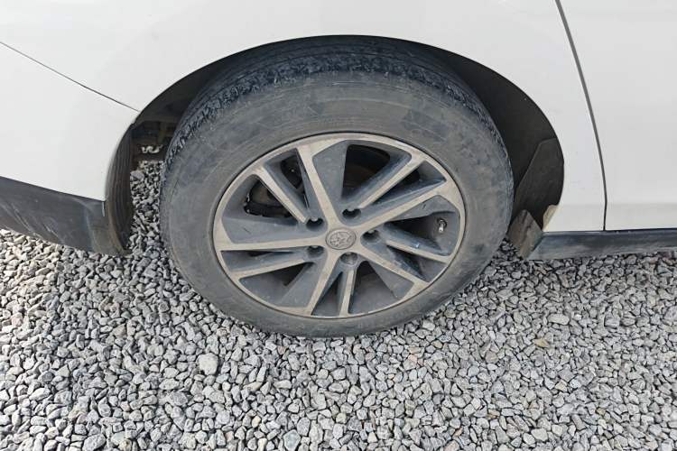 Used Venucia D60 2019 100 000 Honor 1.6L XL CVT Chenku Edition China VI Standard Exterior 5