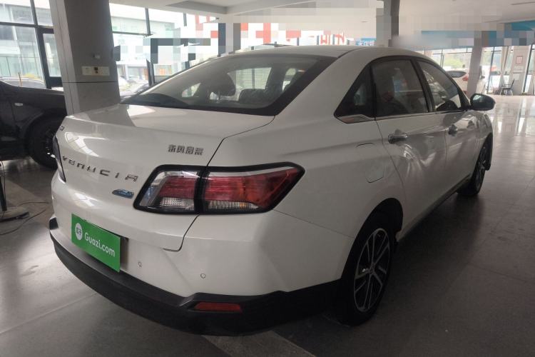Used Venucia D60 2019 1.6L XL CVT Smart Connect Elite Edition Exterior 5