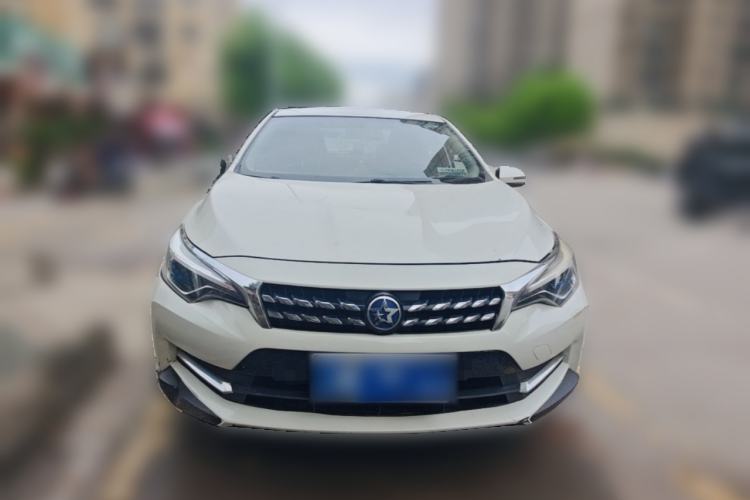 Used Venucia D60 2019 100 000 Honor 1.6L XL CVT Chenku Edition China VI Standard Front
