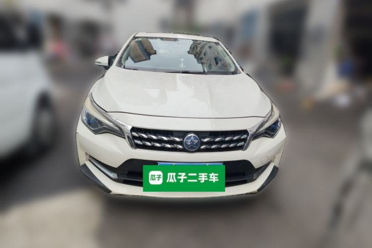 Used Venucia D60 2019 100 000 Honor 1.6L XL CVT Chenku Edition China VI Standard Front
