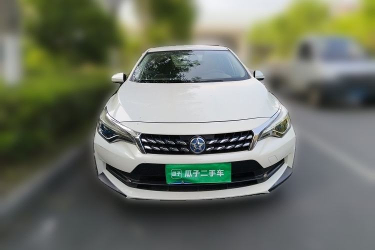Used Venucia D60 2019 100 000 Glory 1.6L Entry Manual ChenShang Edition China VI Front