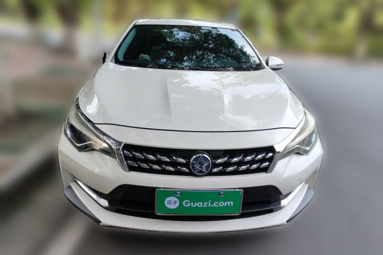 Used Venucia D60 2019 100 000 Honor 1.6L XL CVT Chenku Edition China VI Standard Front