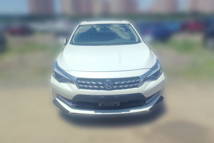 Used Venucia D60 2019 100 000 Honor 1.6L XL CVT Chenku Edition China VI Standard Front