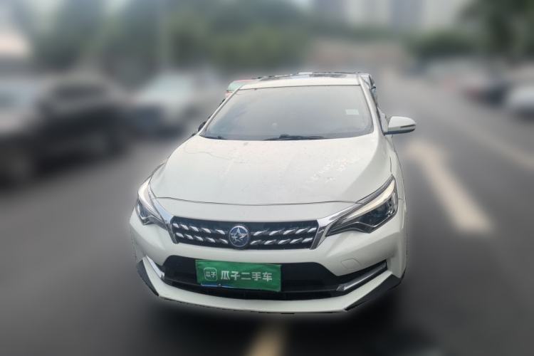 Used Venucia D60 2019 100 000 Honor 1.6L XL CVT Chenku Edition China VI Standard Front