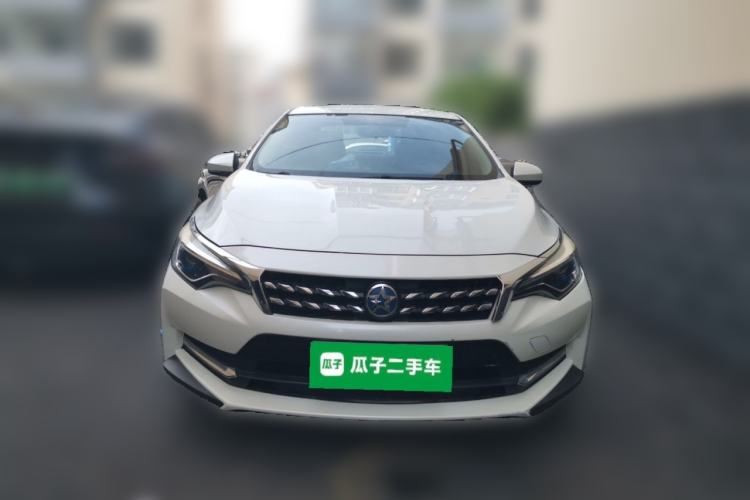 Used Venucia D60 2019 1.6L Entry Manual Fashion Edition Front