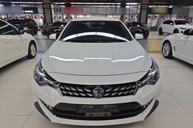 Used Venucia D60 2019 100 000 Glory 1.6L Entry Manual ChenShang Edition China VI Front