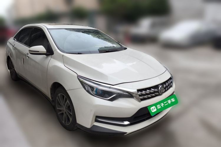 Used Venucia D60 2019 100 000 Honor 1.6L XL CVT Chenku Edition China VI Standard Front Right 45 Deg