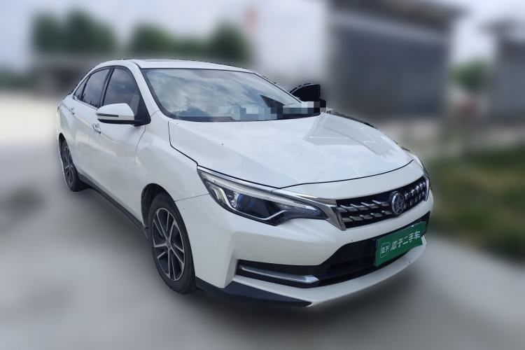 Used Venucia D60 2019 100 000 Honor 1.6L XL CVT Chenku Edition China VI Standard Front Right 45 Deg