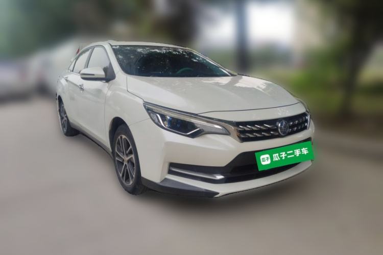 Used Venucia D60 2019 100 000 Honor 1.6L XL CVT Chenku Edition China VI Standard Front Right 45 Deg