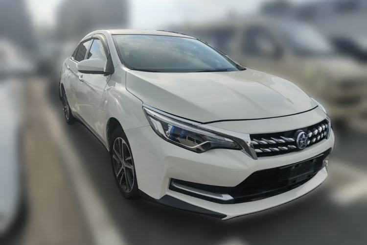 Used Venucia D60 2019 1.6L XE CVT Comfort Edition Front Right 45 Deg