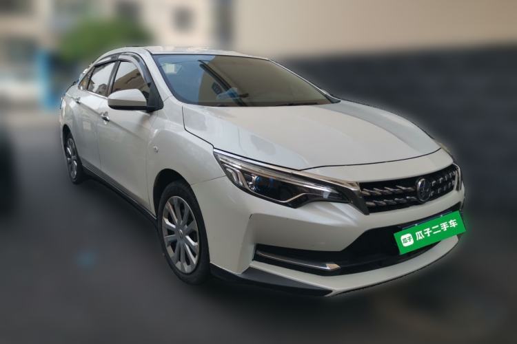 Used Venucia D60 2019 1.6L Entry Manual Fashion Edition Front Right 45 Deg