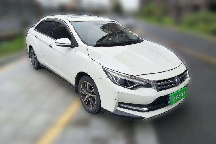 Used Venucia D60 2019 1.6L XL CVT Smart Connect Elite Edition Front Right 45 Deg