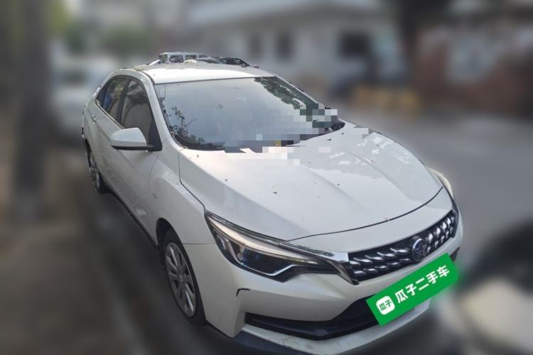 Used Venucia D60 2019 100 000 Glory 1.6L Entry Manual ChenShang Edition China VI Front Right 45 Deg