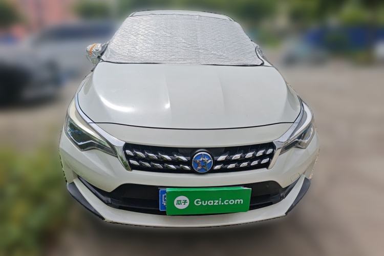 Used Venucia D60 2019 100 000-Yuan Glory 1.6L XE Manual – Chenxiang Edition China VI Front