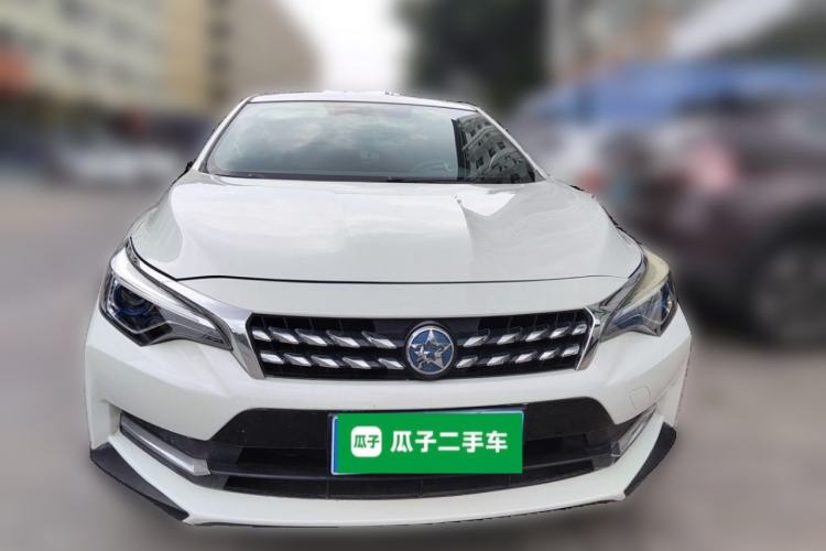 Used Venucia D60 2019 1.6L XL CVT Smart Connect Elite Edition Front