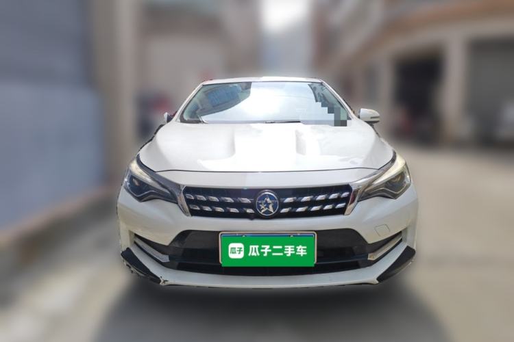 Used Venucia D60 2019 1.6L XL CVT SmartConnect Elite Edition (ISS) Front