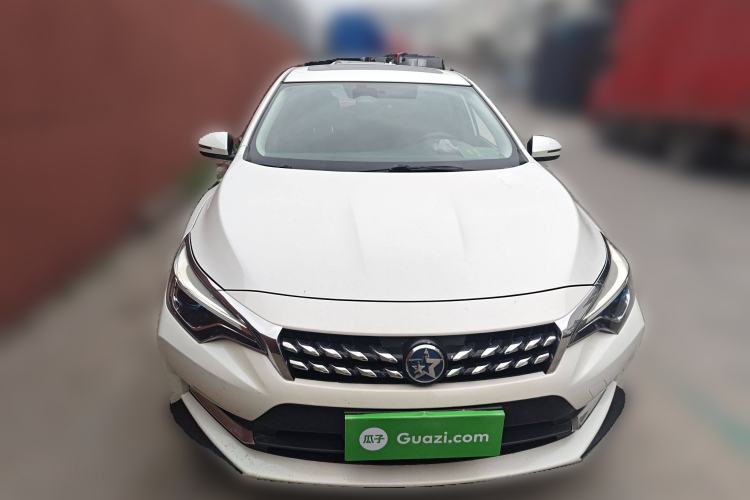 Used Venucia D60 2019 1.6L XL CVT Smart Connect Elite Edition Front