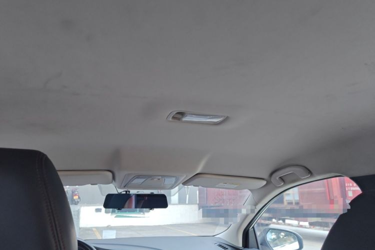 Used Venucia D60 2019 100 000 Glory 1.6L Entry Manual ChenShang Edition China VI Headliner