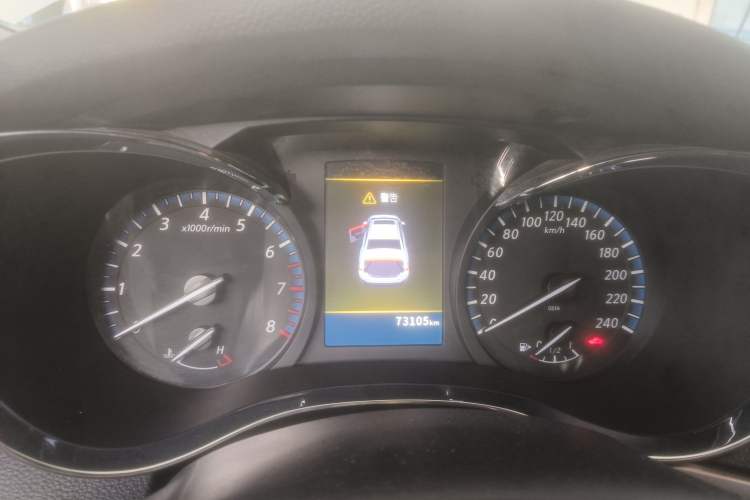 Used Venucia D60 2019 100 000 Honor 1.6L XL CVT Chenku Edition China VI Standard Instrument Cluster