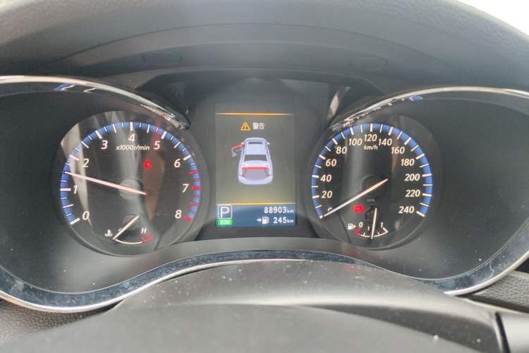 Used Venucia D60 2019 100 000 Honor 1.6L XL CVT Chenku Edition China VI Standard Instrument Cluster