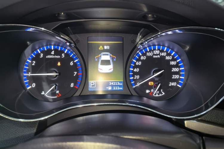 Used Venucia D60 2019 100 000 Honor 1.6L XL CVT Chenku Edition China V Standard Instrument Cluster