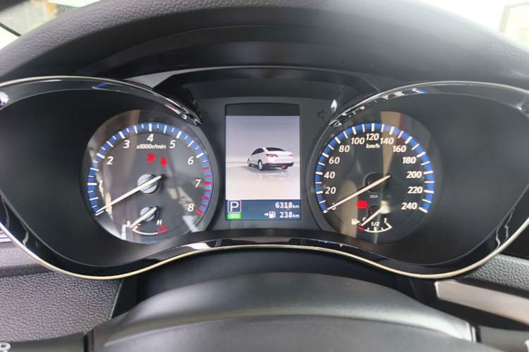 Used Venucia D60 2019 1.6L XL CVT Smart Connect Elite Edition Instrument Cluster