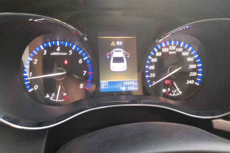 Used Venucia D60 2019 1.6L XL CVT Smart Connect Elite Edition Instrument Cluster