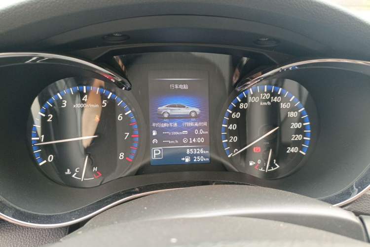 Used Venucia D60 2019 100 000 Honor 1.6L XL CVT Chenku Edition China VI Standard Instrument Cluster