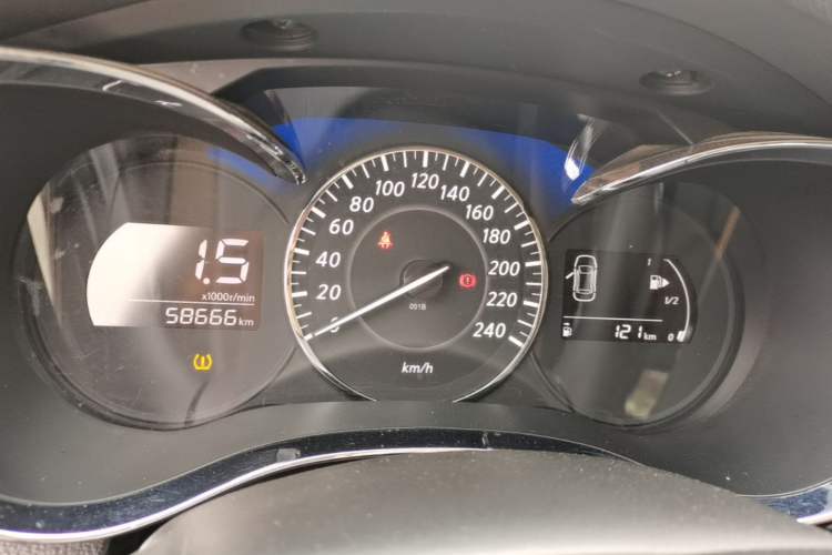Used Venucia D60 2019 100 000 Glory 1.6L Entry Manual ChenShang Edition China VI Instrument Cluster