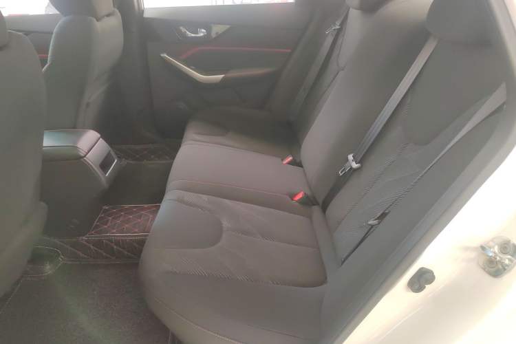 Used Venucia D60 2019 100 000 Glory 1.6L Entry Manual ChenShang Edition China VI Interior 1