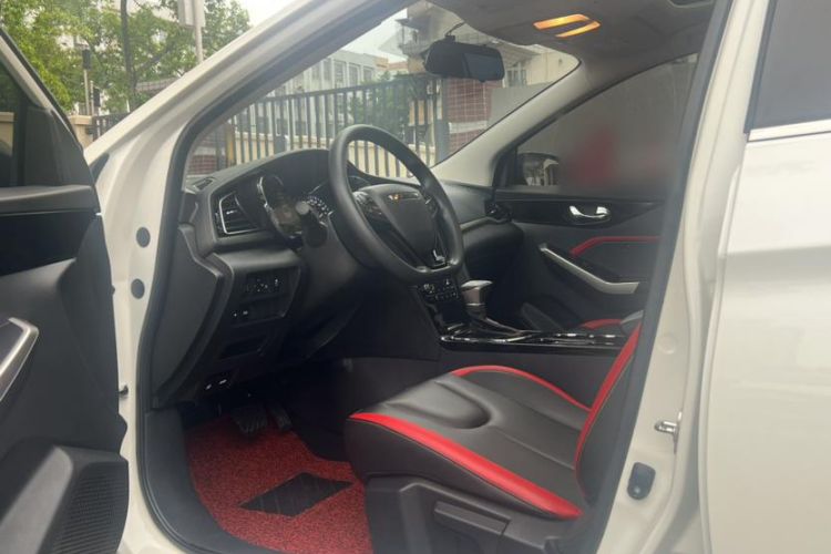 Used Venucia D60 2019 100 000 Honor 1.6L XL CVT Chenku Edition China VI Standard Interior 3