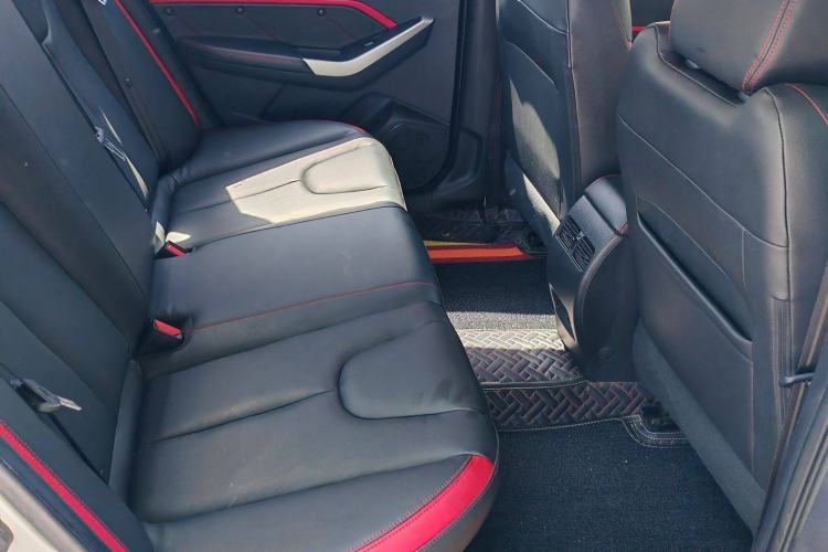 Used Venucia D60 2019 100 000 Honor 1.6L XL CVT Chenku Edition China VI Standard Interior 3