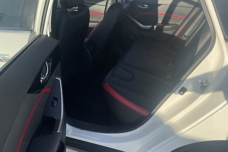 Used Venucia D60 2019 1.6L XL CVT Smart Connect Elite Edition Interior 8