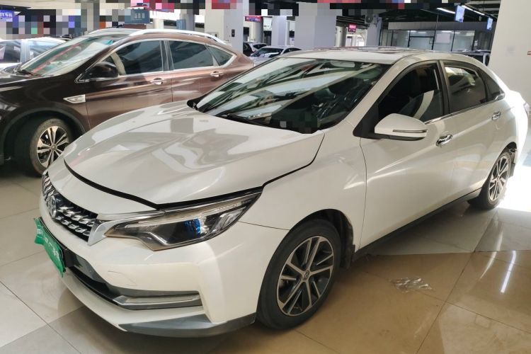 Used Venucia D60 2019 1.6L XL CVT Smart Connect Elite Edition Guazi used car, China used car export, Used car for sale, Used cars, Cheapest cars for sale