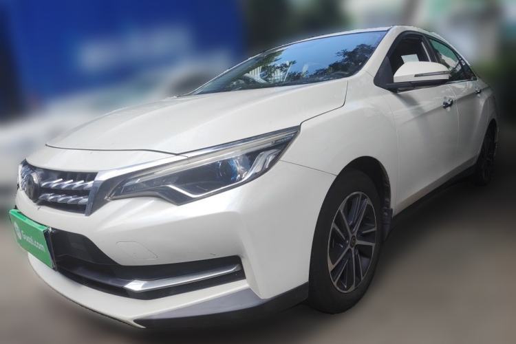 Used Venucia D60 2019 1.6L XL CVT SmartConnect Elite Edition (ISS) Guazi used car, China used car export, Used car for sale, Used cars, Cheapest cars for sale