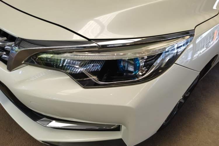 Used Venucia D60 2019 1.6L XL Manual SmartConnect Elite Edition Left Front Headlight