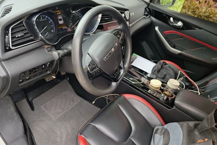 Used Venucia D60 2019 100 000 Honor 1.6L XL CVT Chenku Edition China VI Standard Left Front Seat