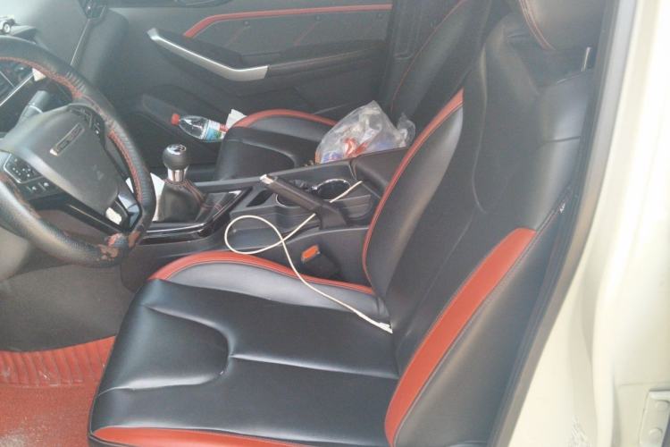 Used Venucia D60 2019 1.6L XL Manual SmartConnect Elite Edition Left Front Seat